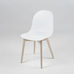 1665 Academy Connubia© Chaise scandinave en polypropylène et bois