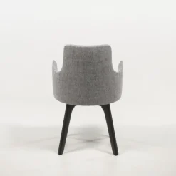 Anders Fauteuil cocooning en tissu et pieds bois
