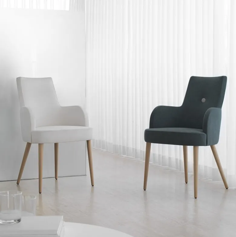 Brisa Bridge Fauteuil confortable en tissu et pieds bois