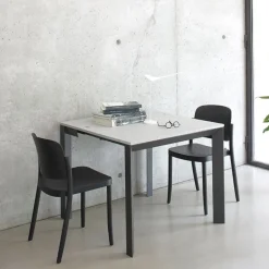 Domino Console extensible en mélaminé et pieds en métal