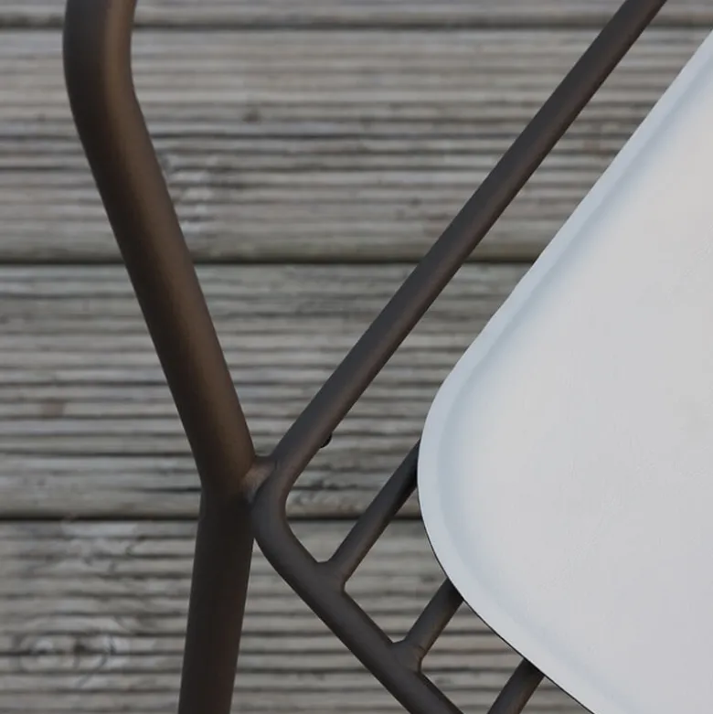 Jasmine Fauteuil de jardin design empilable en métal