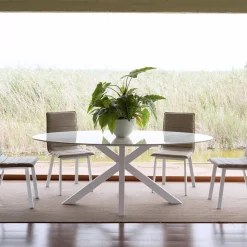 Moon Table design ovale en dekton pied central