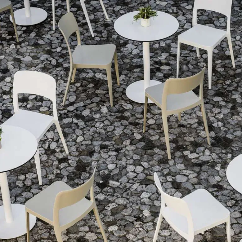 Nené Midj® Chaise de terrasse empilable en polypropylène