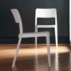 Nené Midj® Chaise moderne en polypropylène