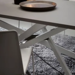 Renzo Table de salle à manger design extensible en fenix