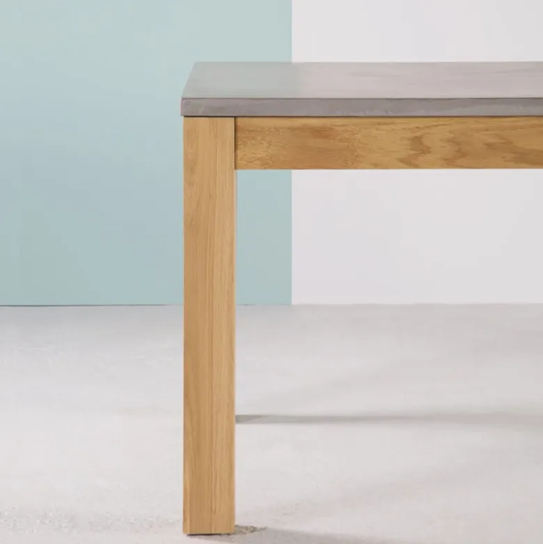 Repas Table française extensible en béton ciré et bois massif