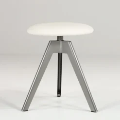 Vérone Carrier® Tabouret bas pivotant en métal et synthétique