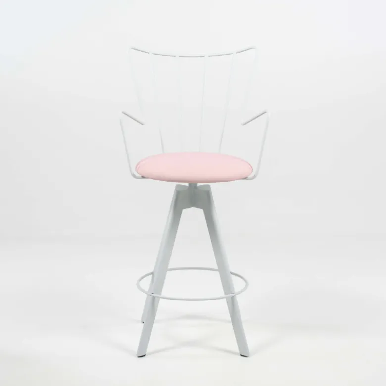 Well Carrier® Tabouret snack design pivotant en synthétique et métal
